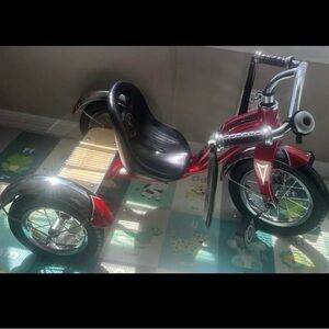 Classic Red and Black Kids Tricycle